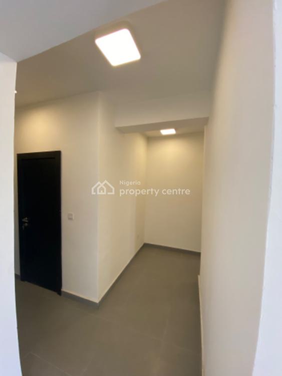 Brand New Luxury Serviced 3 Bedroom Flat Secured Estate, 23 Choice Land Garden Estate, Sangotedo, Ajah, Lagos, Flat / Apartment for Rent
