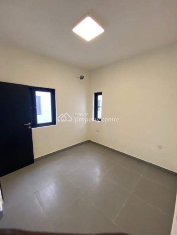 Brand New Luxury Serviced 3 Bedroom Flat Secured Estate, 23 Choice Land Garden Estate, Sangotedo, Ajah, Lagos, Flat / Apartment for Rent