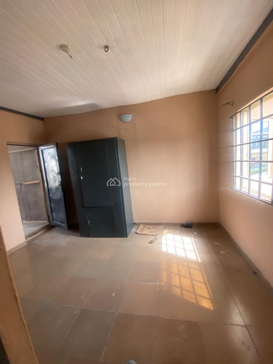 Luxuriously Spacious Self Contain with Excellent Finishing, No 14a, Suru Street, Sangotedo, Ajah, Lagos, Self Contain (single Rooms) for Rent