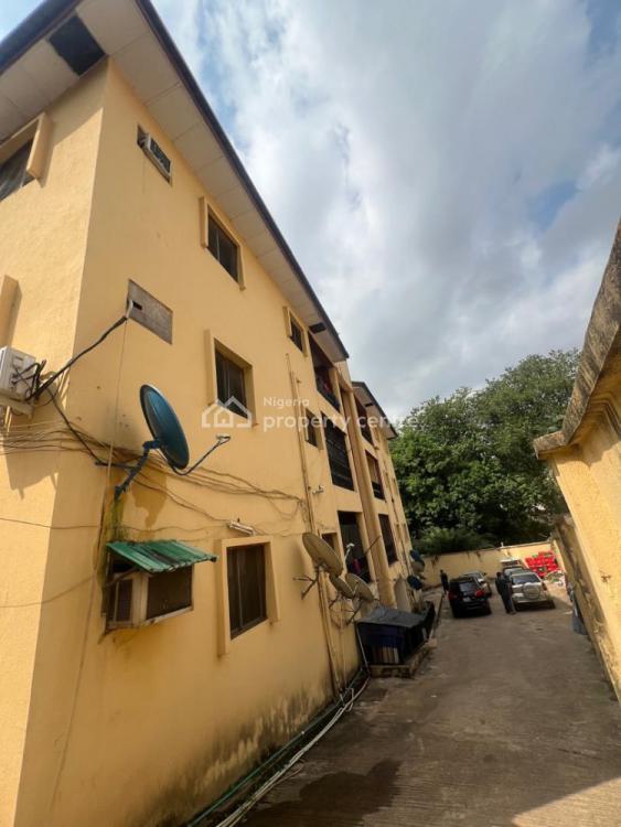 8 Units 3 Bedrooms Apartments, Garki, Abuja, Block of Flats for Sale
