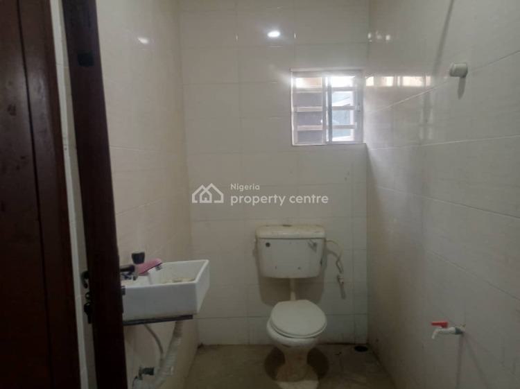 For Rent A 2 Bedroom Flats, Mile 12, Kosofe, Lagos 2 Beds, 2 Baths