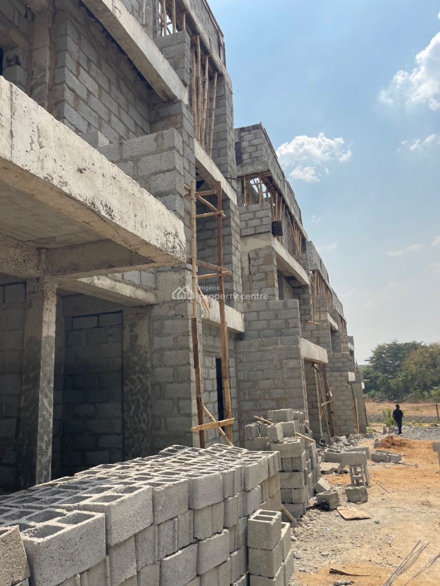 a Luxurious 4 Bedrooms with Bq,2 Sitting Room and Study Area, Zone 5, Wuse, Abuja, Semi-detached Duplex for Sale