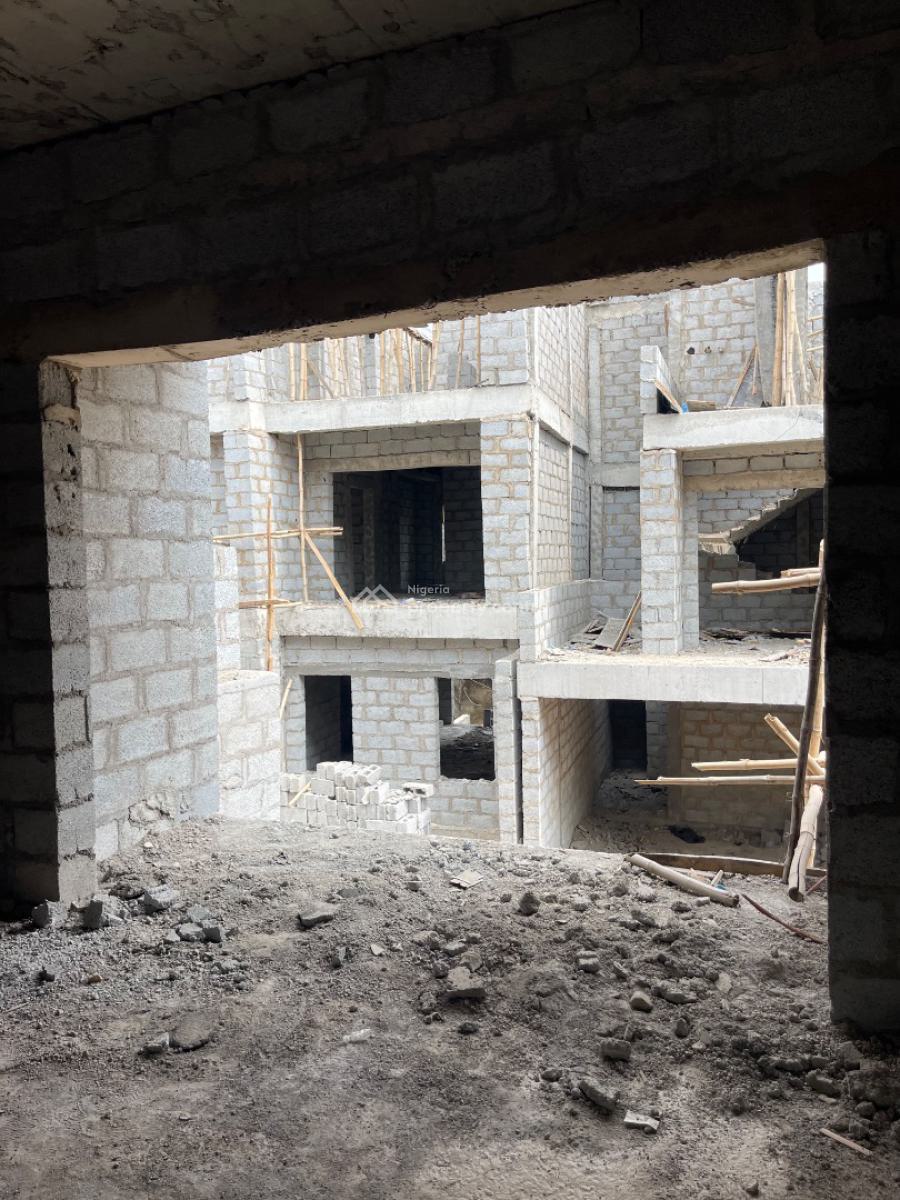 a Luxurious 4 Bedrooms with Bq,2 Sitting Room and Study Area, Zone 5, Wuse, Abuja, Semi-detached Duplex for Sale