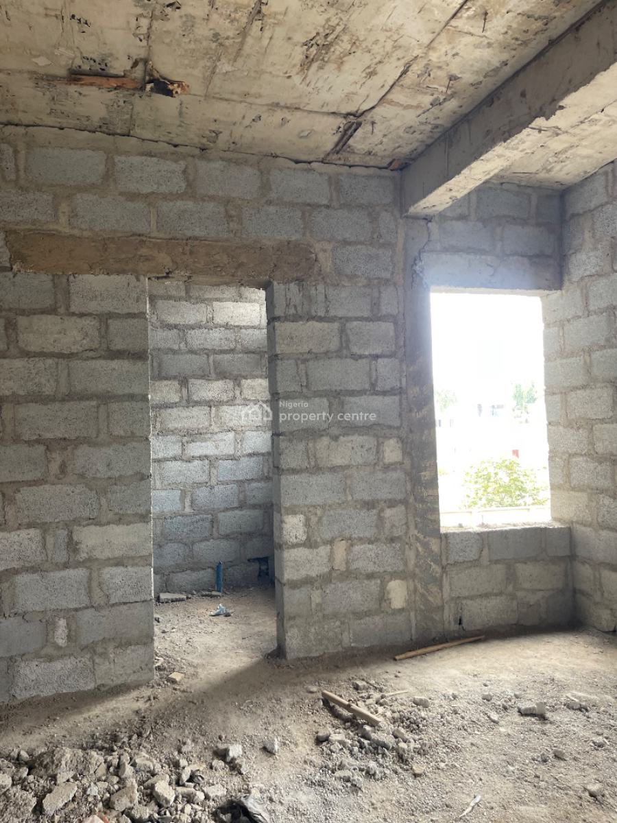 a Luxurious 4 Bedrooms with Bq,2 Sitting Room and Study Area, Zone 5, Wuse, Abuja, Semi-detached Duplex for Sale