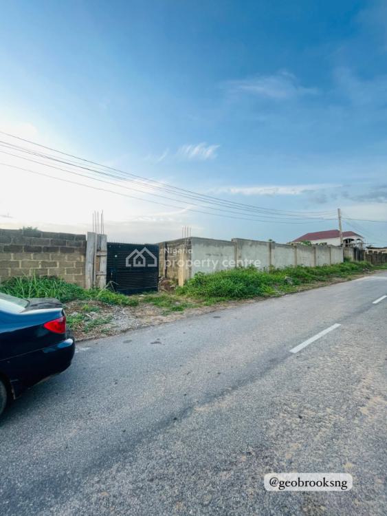 For Sale 824sqm Fenced And Gated Parcel Of Land, Kolapo Ishola Gra