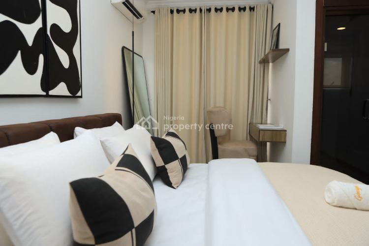 Luxurious Three Bedroom Terrace with Four Private Balconies, Banana Island, Ikoyi, Lagos, Terraced Duplex Short Let