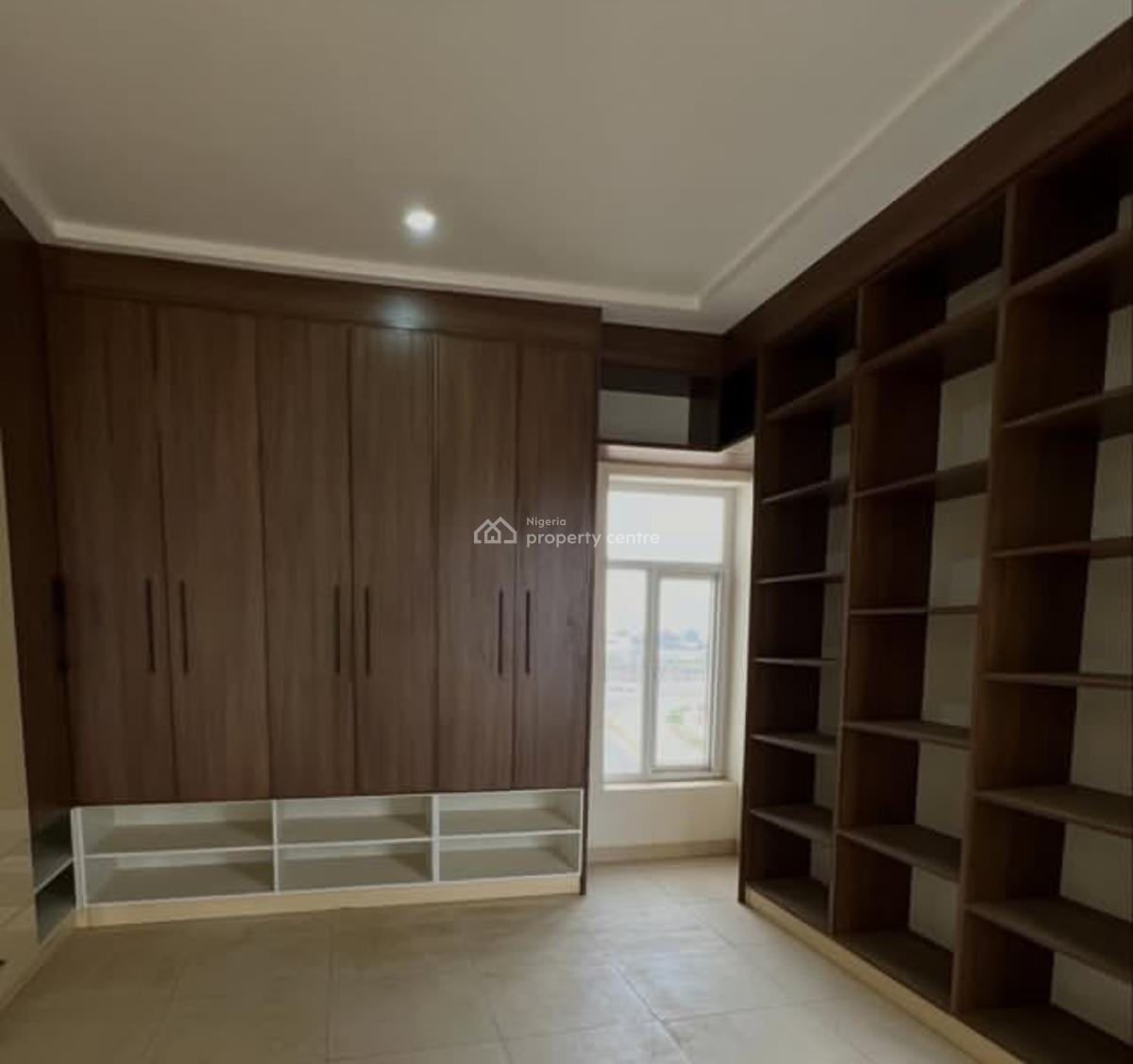 5 Bedrooms Detached Duplex with Bq, Wuse, Abuja, Detached Duplex for Sale