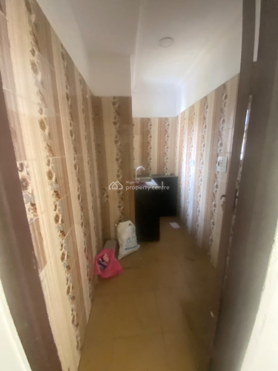 Luxuriously Spacious Mini Flat with Excellent Finishing, 13a, Dimeje Bankole Street, Sangotedo, Ajah, Lagos, Mini Flat (room and Parlour) for Rent