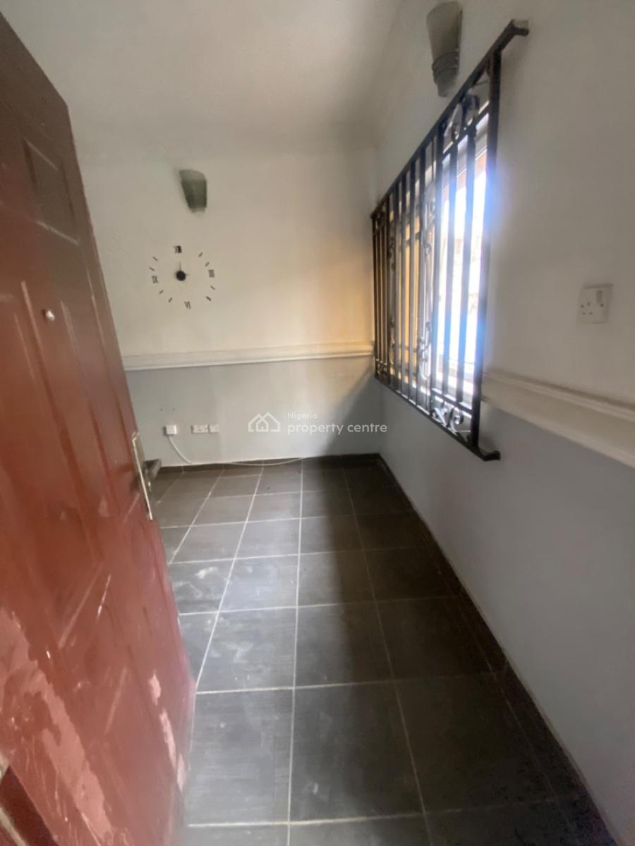 Luxuriously Spacious 2 Bedrooms Flat with Excellent Finishing, 13a, Dimeje Bankole Street, Sangotedo, Ajah, Lagos, Flat / Apartment for Rent