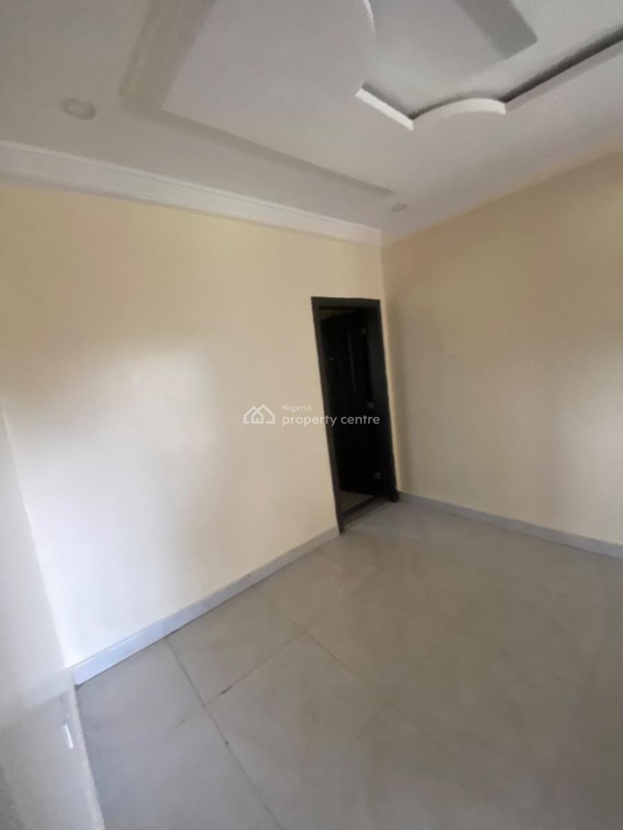 Luxuriously Spacious 2 Bedrooms Flat with Excellent Finishing, 13a, Dimeje Bankole Street, Awoyaya, Ibeju Lekki, Lagos, Flat / Apartment for Rent