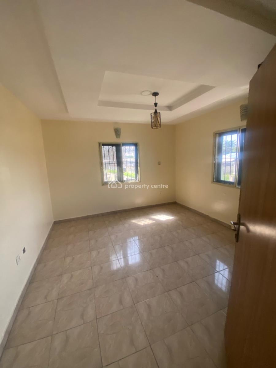 Luxuriously Spacious 2 Bedrooms Flat with Excellent Finishing, 13a, Dimeje Bankole Street, Awoyaya, Ibeju Lekki, Lagos, Flat / Apartment for Rent