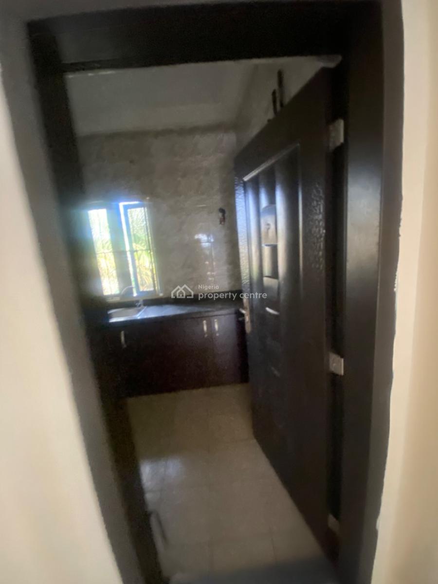 Luxuriously Spacious 2 Bedrooms Flat with Excellent Finishing, 13a, Dimeje Bankole Street, Awoyaya, Ibeju Lekki, Lagos, Flat / Apartment for Rent