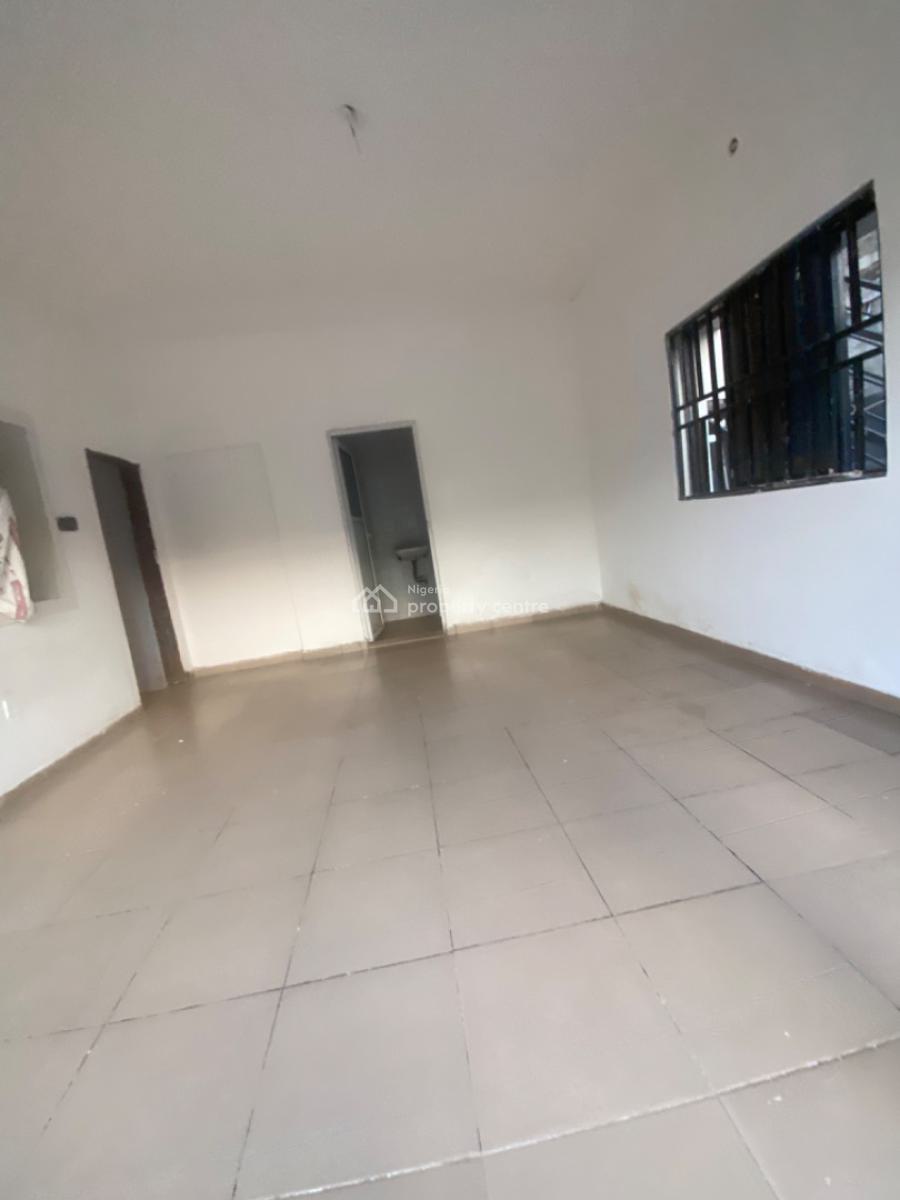 Luxuriously Spacious Shop with Excellent Finishing, 13 a Bode Street, Sangotedo, Ajah, Lagos, Shop for Rent
