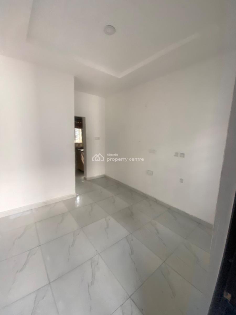 Luxuriously Spacious Self Contain with Excellent Finishing, 13 a Bode Street, Awoyaya, Ibeju Lekki, Lagos, Self Contain (single Rooms) for Rent