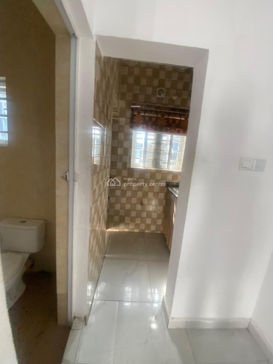 Luxuriously Spacious Self Contain with Excellent Finishing, 13 a Bode Street, Awoyaya, Ibeju Lekki, Lagos, Self Contain (single Rooms) for Rent
