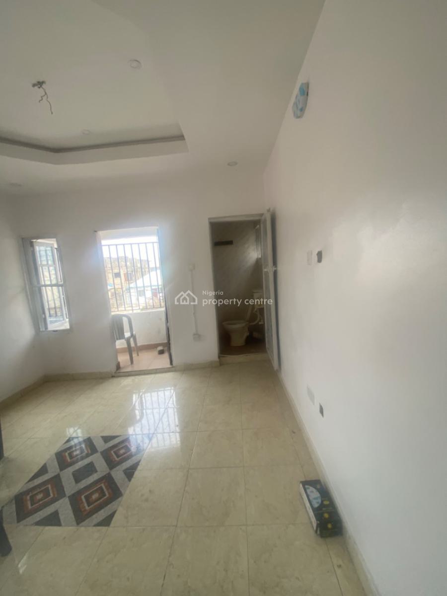 Luxuriously Spacious Mini Flat with Excellent Finishing, 25, Muyiwa Street, Sangotedo, Ajah, Lagos, Self Contain (single Rooms) for Rent
