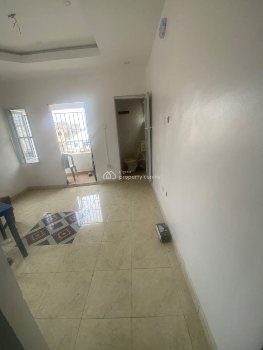 Luxuriously Spacious Mini Flat with Excellent Finishing, 25, Muyiwa Street, Sangotedo, Ajah, Lagos, Self Contain (single Rooms) for Rent