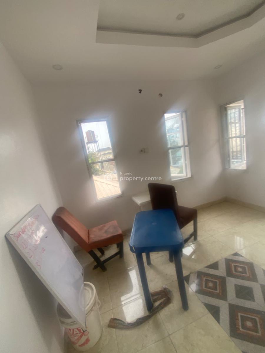 Luxuriously Spacious Mini Flat with Excellent Finishing, 25, Muyiwa Street, Sangotedo, Ajah, Lagos, Self Contain (single Rooms) for Rent