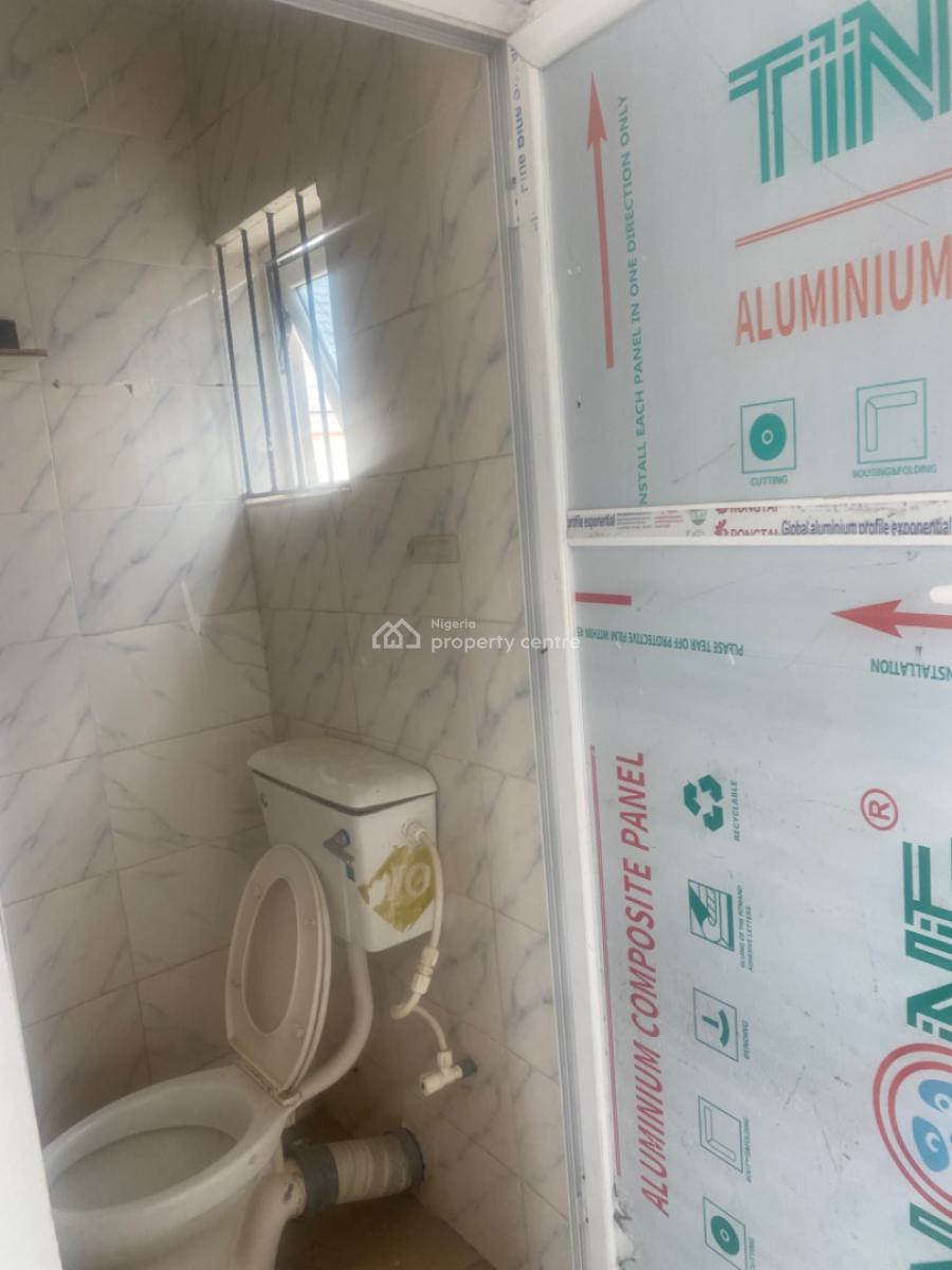 Luxuriously Spacious Mini Flat with Excellent Finishing, 25, Muyiwa Street, Sangotedo, Ajah, Lagos, Self Contain (single Rooms) for Rent