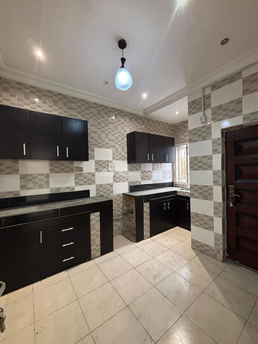 Luxuriously Spacious 3bedroom Flat with Excellent Finishing, 25, Muyiwa Street Thomas Estate Ajah, Ajah, Lagos, House for Rent