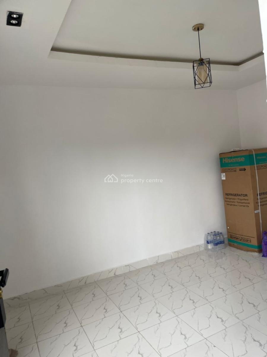 Luxuriously Spacious Mini  Flat with Excellent Finishing, 25, Muyiwa Street, Abijo, Abijo, Lekki, Lagos, Mini Flat (room and Parlour) for Rent