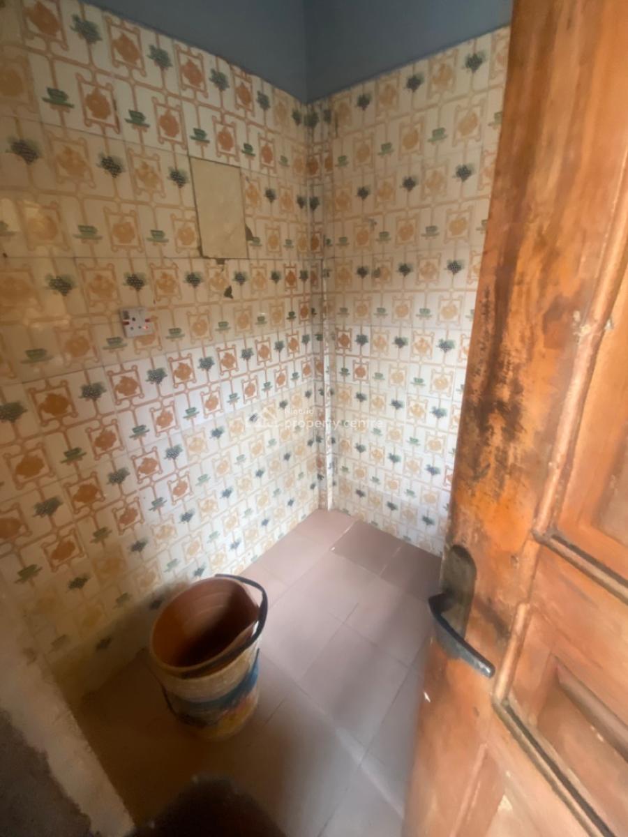 Luxuriously Spacious Self Contain Apartment with Excellent Finishing, 13d, Bayo Street, Sangotedo, Ajah, Lagos, Self Contain (single Rooms) for Rent