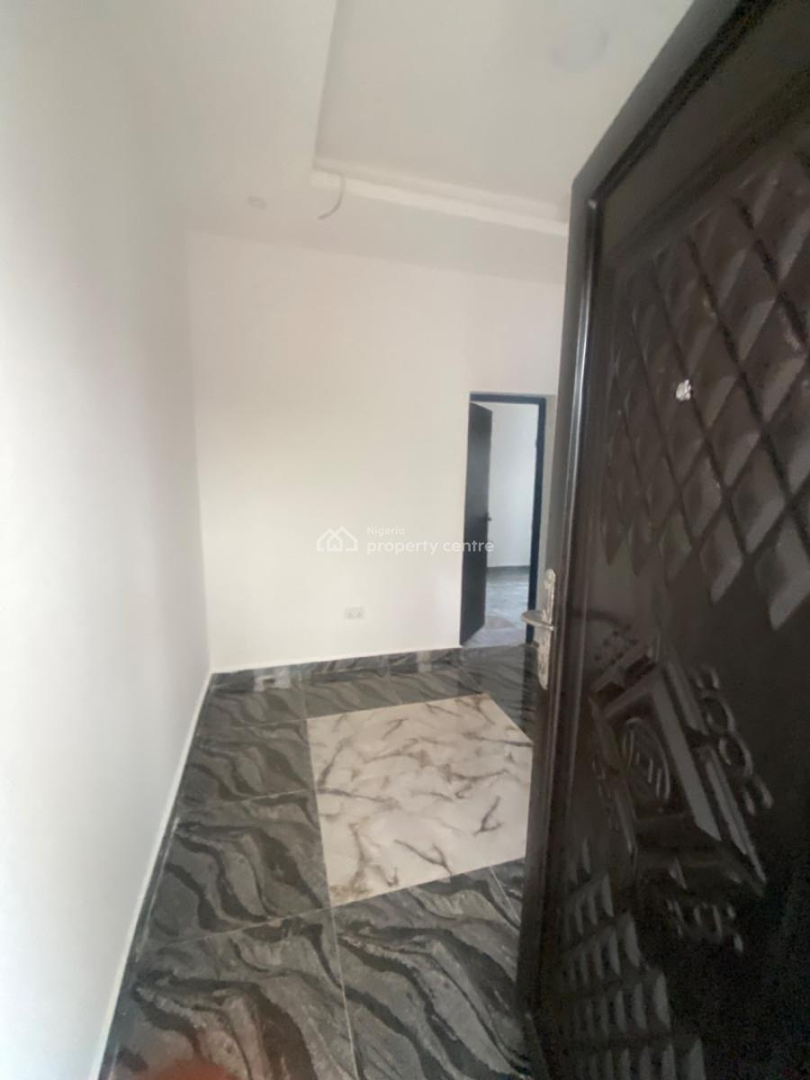 Luxuriously Spacious Mini Flat with Excellent Finishing, 13d, Bayo Street, Sangotedo, Ajah, Lagos, Mini Flat (room and Parlour) for Rent
