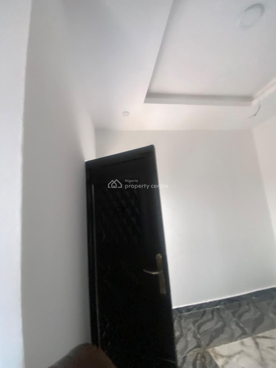 Luxuriously Spacious Mini Flat with Excellent Finishing, 13d, Bayo Street, Sangotedo, Ajah, Lagos, Mini Flat (room and Parlour) for Rent