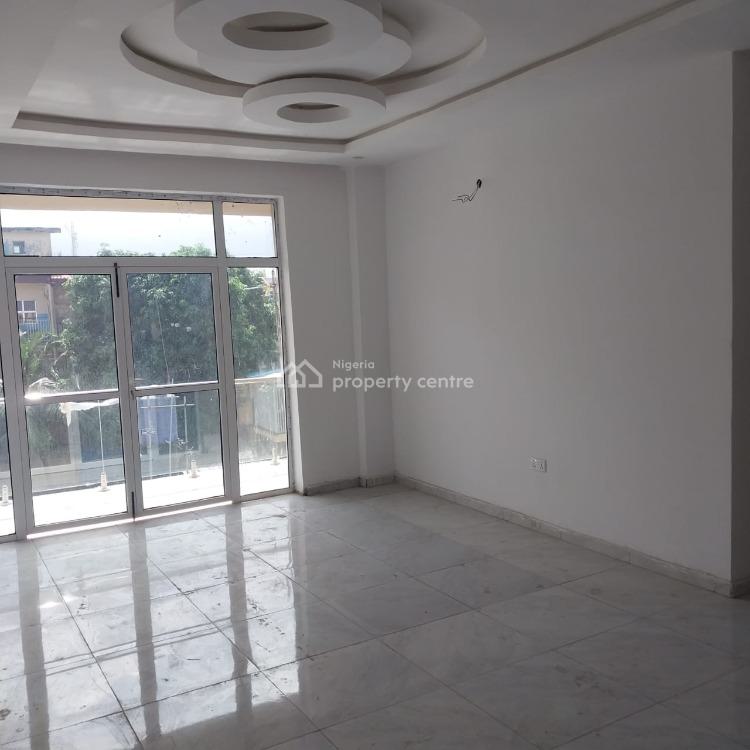 For Sale Very Lovely 3 Bedroom Apartment, Mende, Maryland, Lagos 3