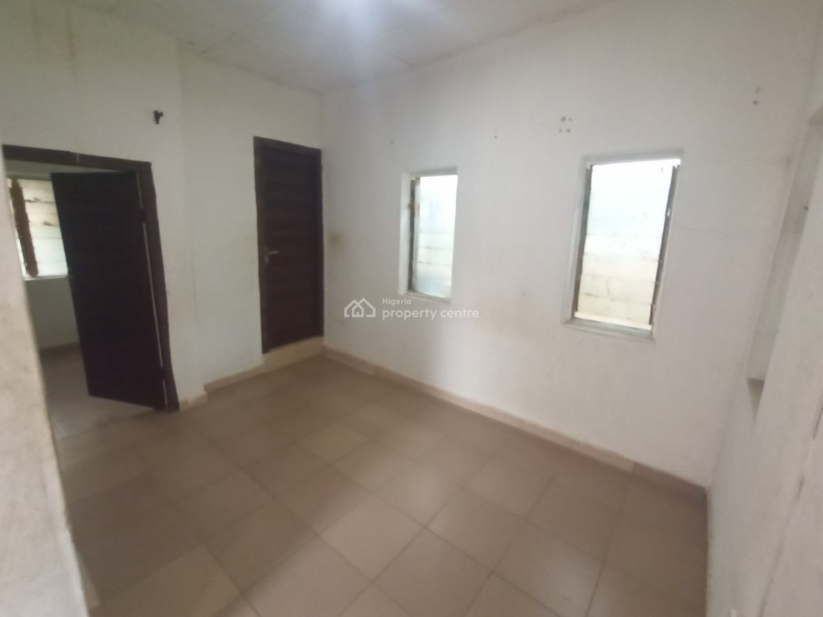 Mini Flat, 17b, Fehintolu Street, Off Odogbolu, Ketu, Lagos, Mini Flat (room and Parlour) for Rent