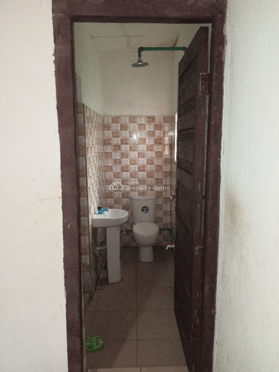 Mini Flat, 17b, Fehintolu Street, Off Odogbolu, Ketu, Lagos, Mini Flat (room and Parlour) for Rent