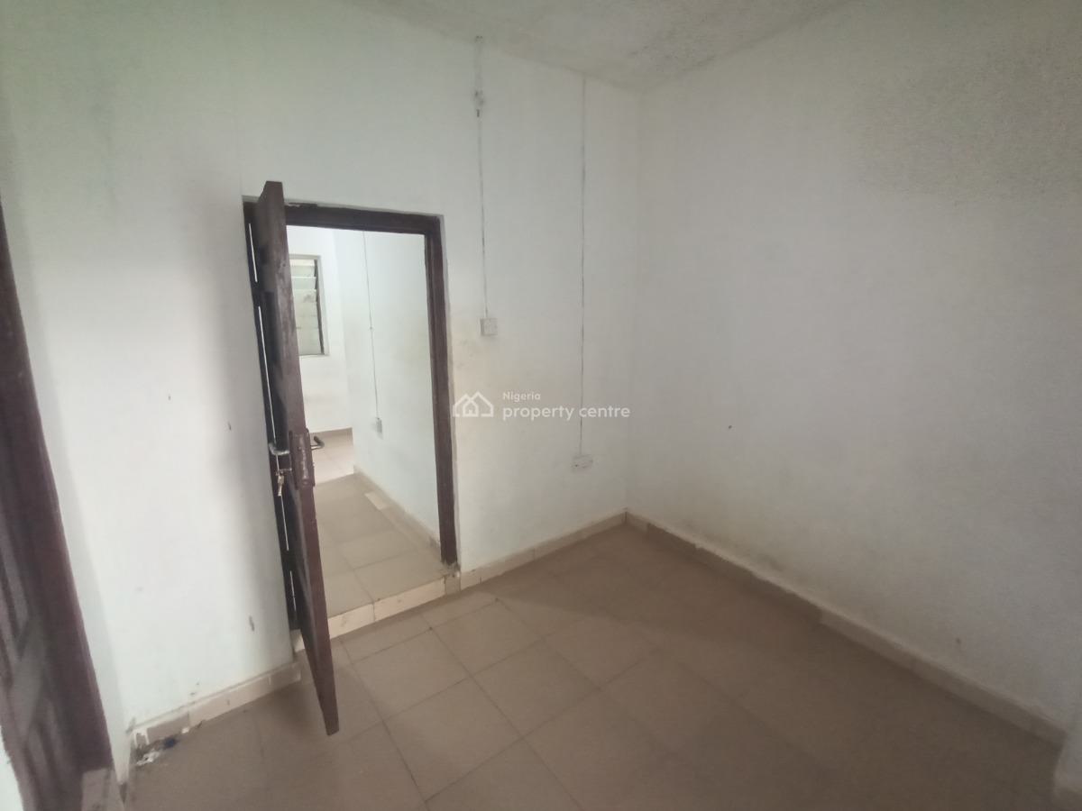 Mini Flat, 17b, Fehintolu Street, Off Odogbolu, Ketu, Lagos, Mini Flat (room and Parlour) for Rent