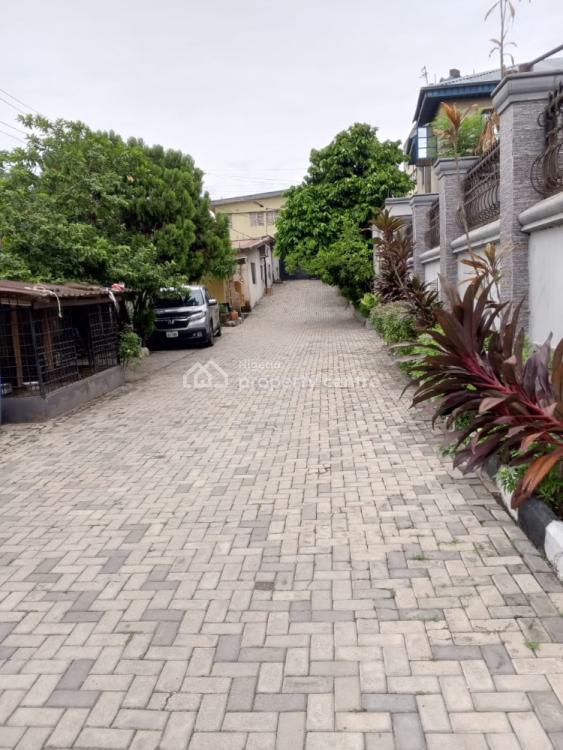 For Rent Lovely 4 Bedroom Duplex, Allen, Ikeja, Lagos 4 Beds