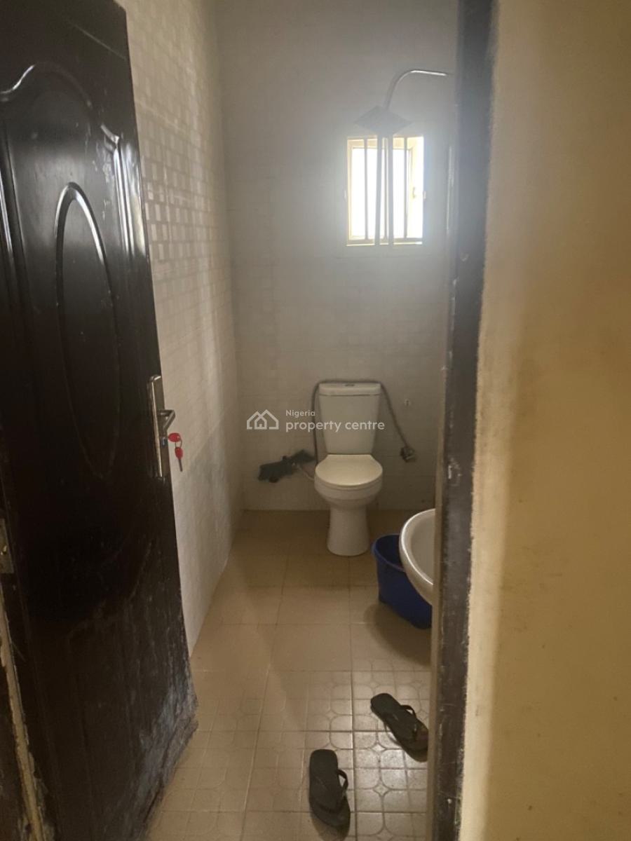 Luxuriously Nice Spacious 2 Bedrooms Apartment with Excellent Finishing, No. 26, Femi Street, Omolola Court, Imalete Alafia, Ibeju Lekki, Lagos, Semi-detached Duplex for Rent