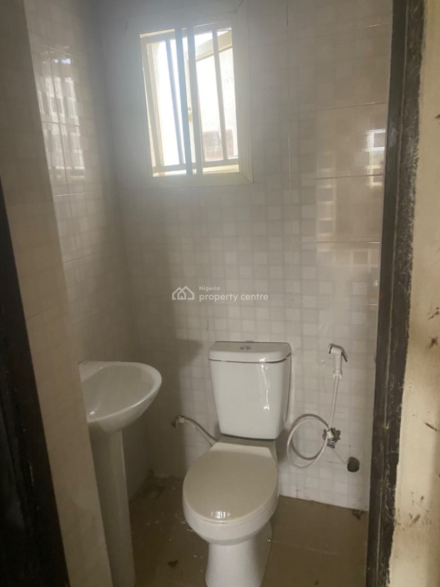 Luxuriously Nice Spacious 2 Bedrooms Apartment with Excellent Finishing, No. 26, Femi Street, Omolola Court, Imalete Alafia, Ibeju Lekki, Lagos, Semi-detached Duplex for Rent