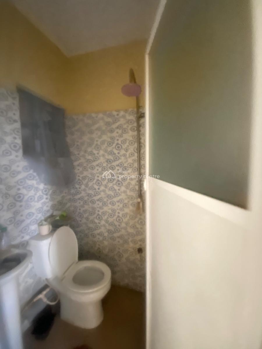 Luxuriously Nice Spacious Self Contain with Excellent Finishing, No. 26, Femi Street, Omolola Court Desa, Ibeju Lekki, Lagos, Self Contain (single Rooms) for Rent