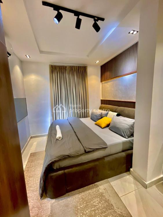Beautiful 1 Bedroom Apartment with Pool and Gym, Ikate, Lekki, Lagos, Flat / Apartment Short Let