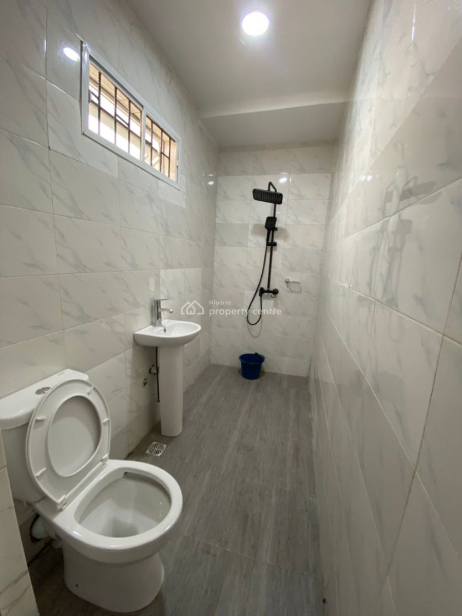 Spacious Modern Living, Mulero, Agege, Lagos, Flat / Apartment Short Let