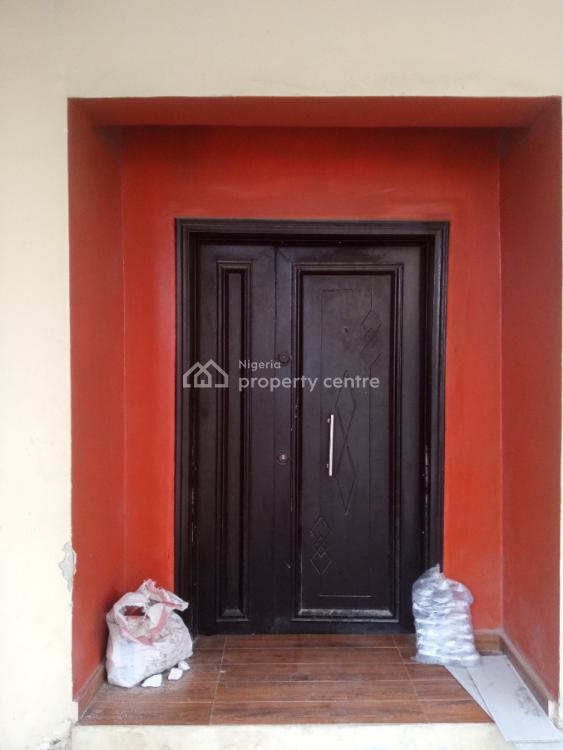 Well Maintained 4 Bedrooms Terrace, Chevron Drive, Lekki, Lagos, Terraced Duplex for Sale
