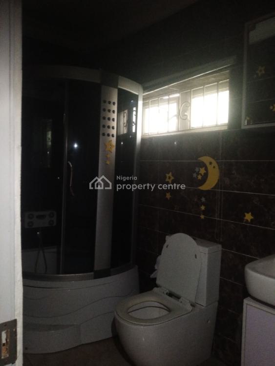 Well Maintained 4 Bedrooms Terrace, Chevron Drive, Lekki, Lagos, Terraced Duplex for Sale