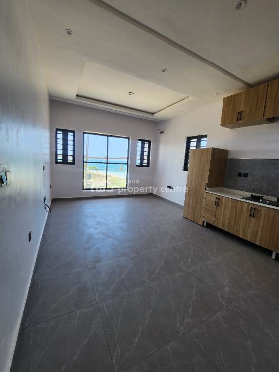 Luxury and Exclusive Beach Apartment, Laguna Beach Resort, Lekki Phase 2, Lekki, Lagos, Flat / Apartment for Sale