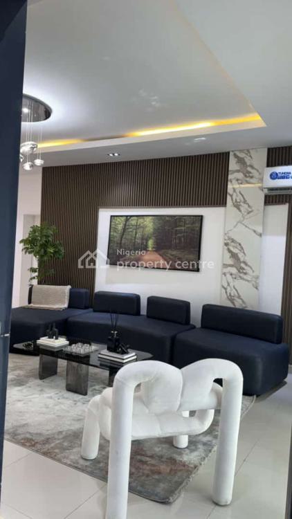 Luxury 2 Bedrooms with Swimming Pool and Gym, Chief Collins, Lekki Phase 1, Lekki, Lagos, Flat / Apartment Short Let