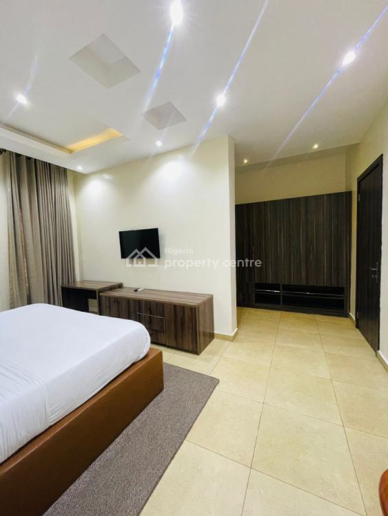 3 Luxurious Bedrooms Apartments, Behind Niike Art Gallery Road, Ikate, Lekki, Lagos, Flat / Apartment Short Let