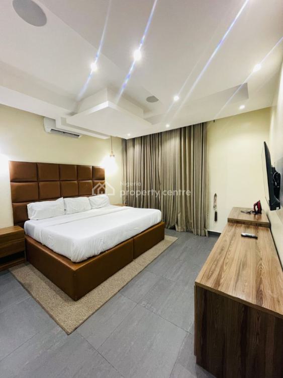 3 Luxurious Bedrooms Apartments, Behind Niike Art Gallery Road, Ikate, Lekki, Lagos, Flat / Apartment Short Let
