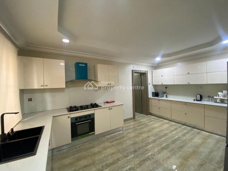 Fully Serviced and Furnished  2 Bedroom Flat with Bq, Guzape District, Abuja, Flat / Apartment for Rent