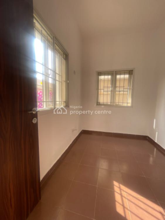 One  Room Bq Self Contain Apartment with Kitchen and Toilet, Olabanji Olajide Street, Central Lekki Estate, Lekki Phase 1, Lekki, Lagos, Self Contain (single Rooms) for Rent