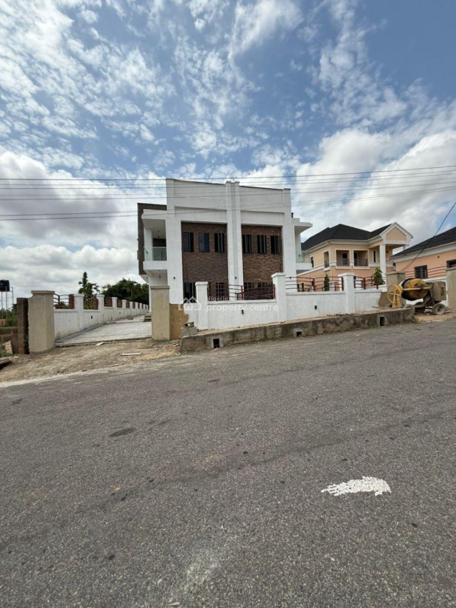 Exquisitely Spacious 4 Bedrooms Semi Detached Duplex (self Compound), Kolapo Ishola Gra, (legacy Estate), Akobo, Ibadan, Oyo, Semi-detached Duplex for Sale
