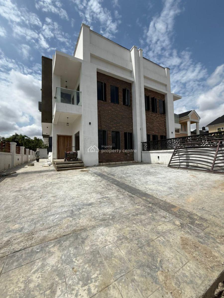Exquisitely Spacious 4 Bedrooms Semi Detached Duplex (self Compound), Kolapo Ishola Gra, (legacy Estate), Akobo, Ibadan, Oyo, Semi-detached Duplex for Sale