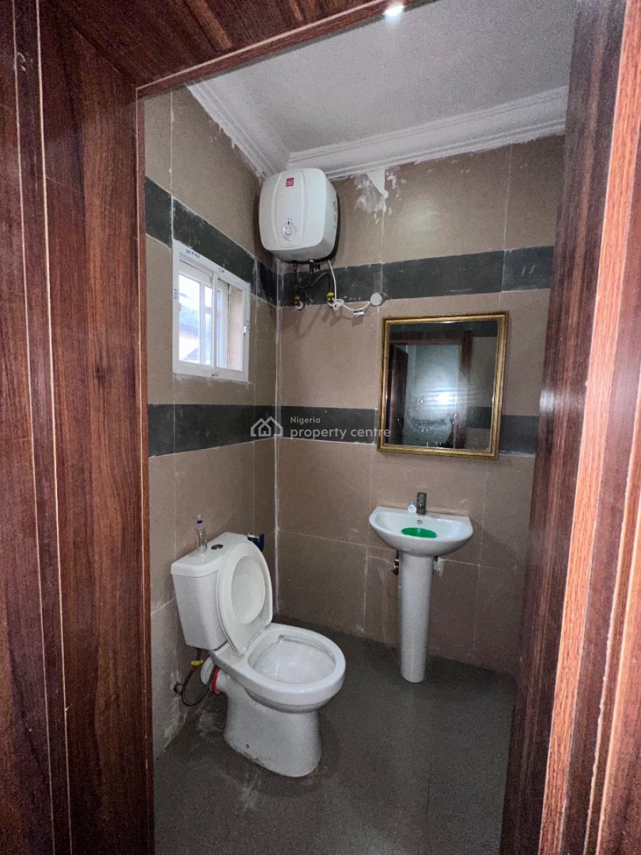 Luxury Home 2 Bedrooms Apartment, Oakland Estate, By Blenco Supermarket, Opp. Skymall, Sangotedo, Ajah, Lagos, Flat / Apartment Short Let