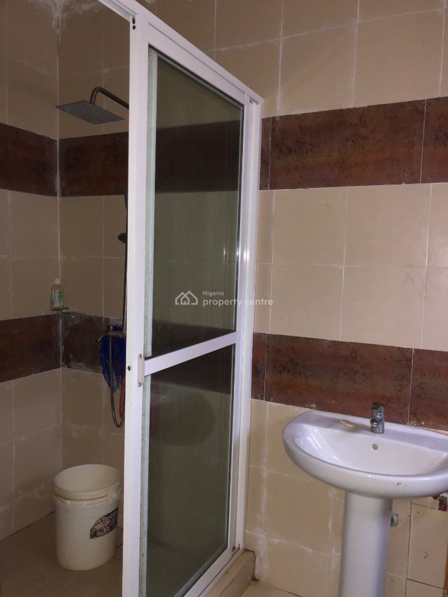 Luxury Home 2 Bedrooms Apartment, Oakland Estate, By Blenco Supermarket, Opp. Skymall, Sangotedo, Ajah, Lagos, Flat / Apartment Short Let